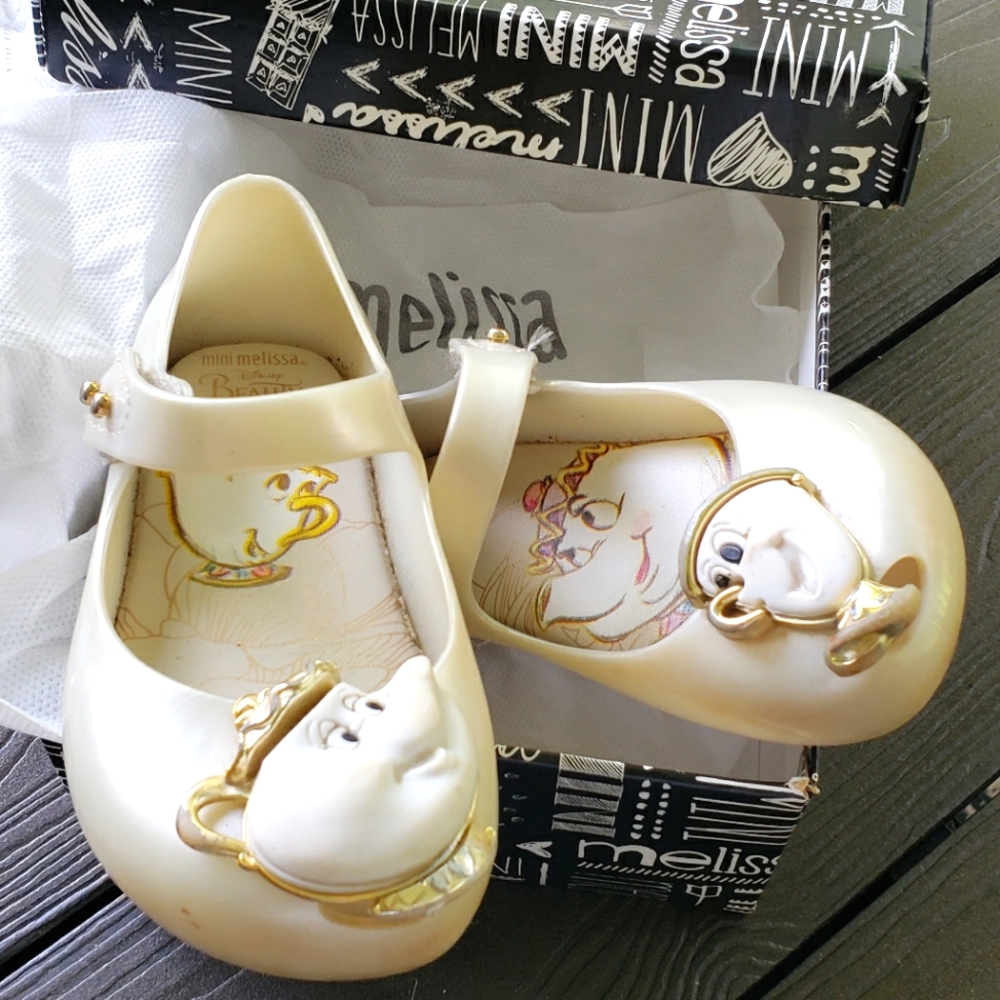 Mini Melissa Chip and Mrs. Potts